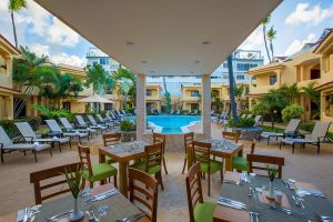 Whala!Bavaro swimm pool snack bar